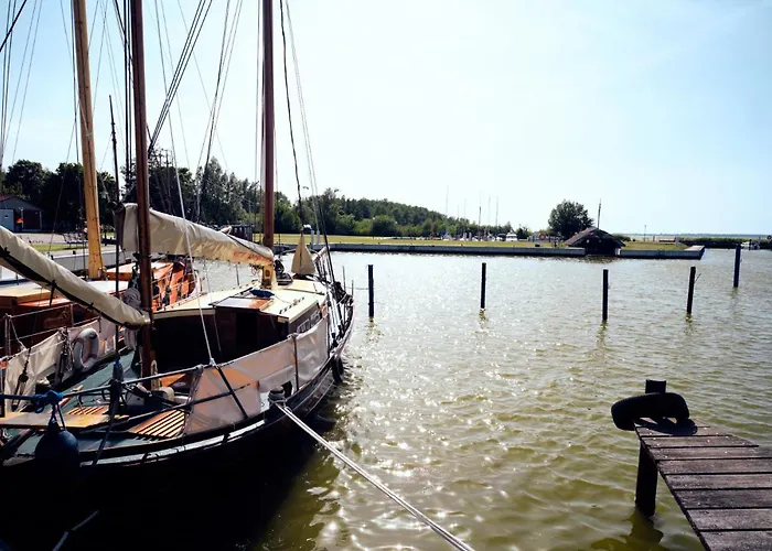 Ferienhaus Am Redensee